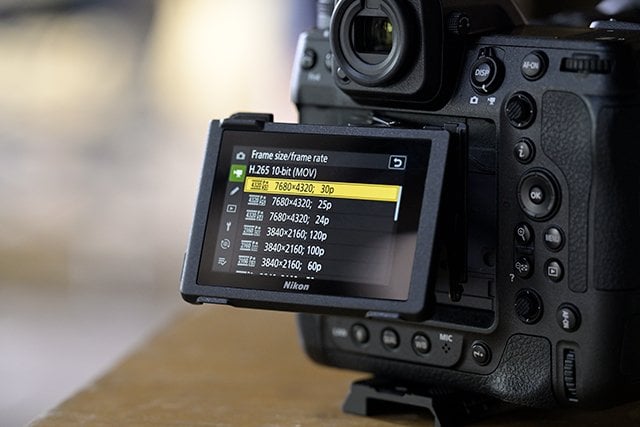 nikon z9 resmi garantili